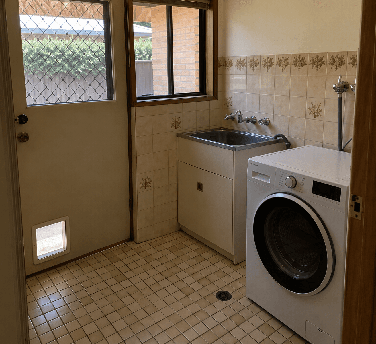 A laundry, before